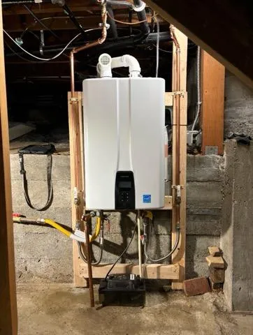 Wall-Mounted High-Efficiency Tankless Conversion — Queen Anne