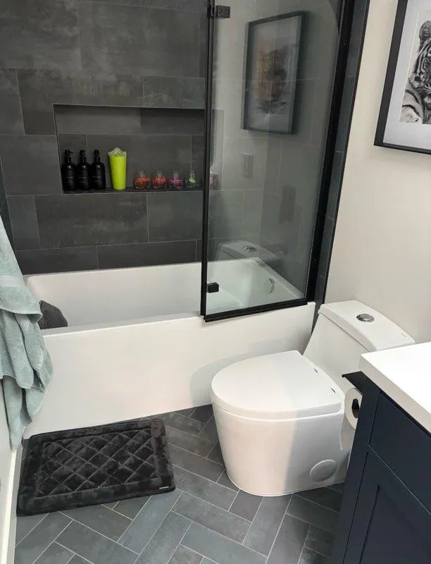 Master Suite Walk-In Shower & Tile Tub Remodel — Mercer Island